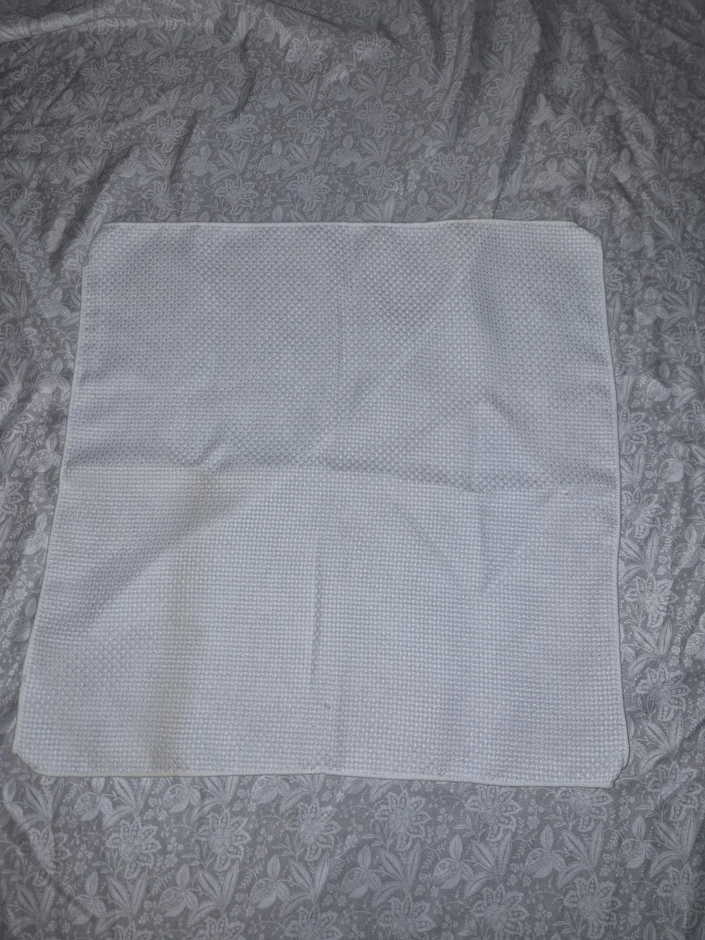 White Textured Cloth Napkins - Set of 4